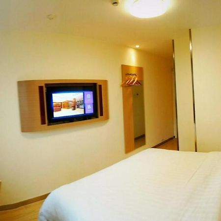 7Days Inn Guiyang Sha Chong South Road 外观 照片