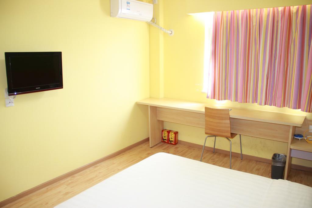 7Days Inn Guiyang Sha Chong South Road 外观 照片